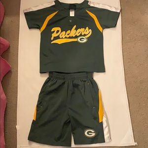 Kids 2 pc Packers shirt and shorts